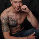 Sexy Lincoln body builder, age 26, looking for fun and hot sex!